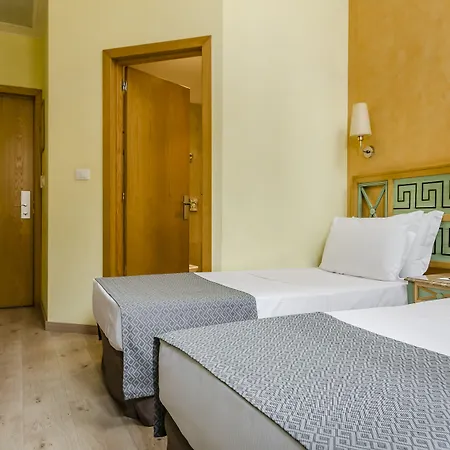 Exe Domus Aurea 3*
