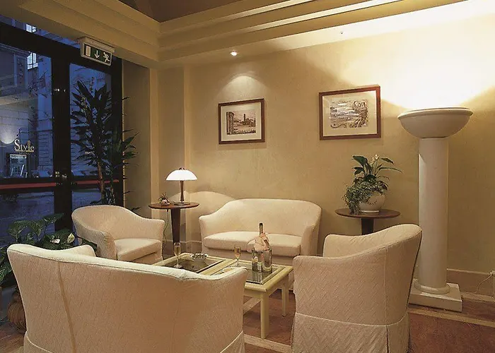 Exe Domus Aurea Hotel 3*