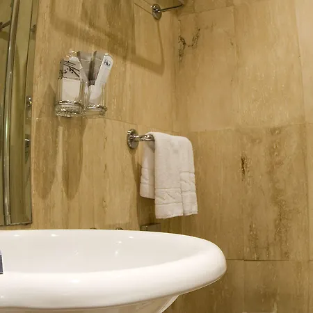 Exe Domus Aurea Otel Roma