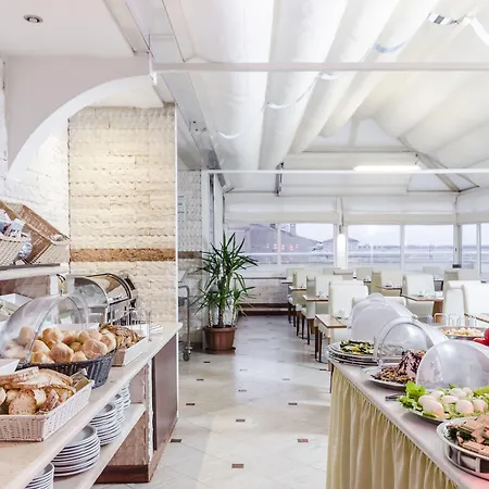 Otel Exe Domus Aurea