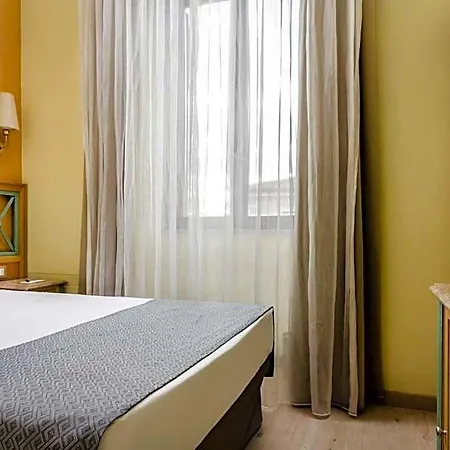 Hotel Exe Domus Aurea 3*