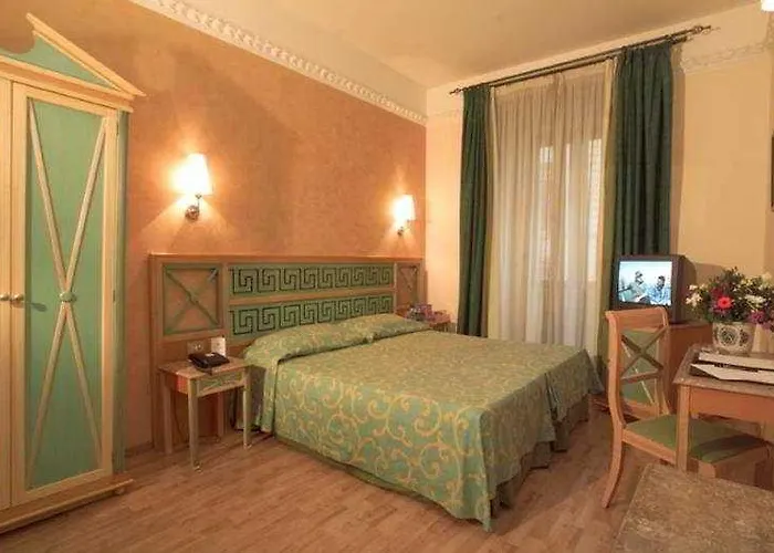 Otel Exe Domus Aurea