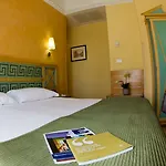 Otel Exe Domus Aurea 3*