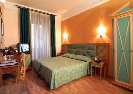 מלון Exe Domus Aurea