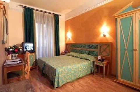 Hotell Exe Domus Aurea